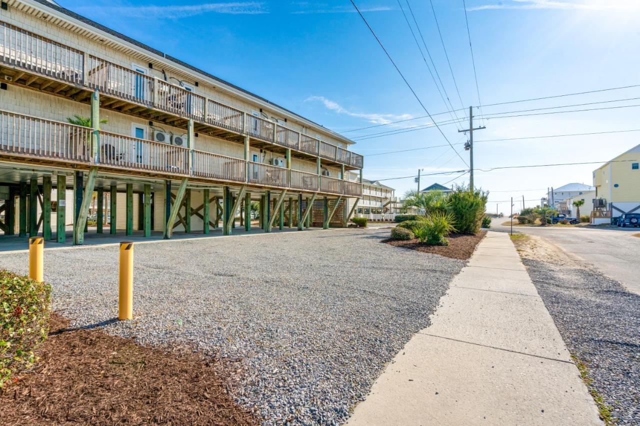 Sunset Bliss Hotel Surf City Exterior photo